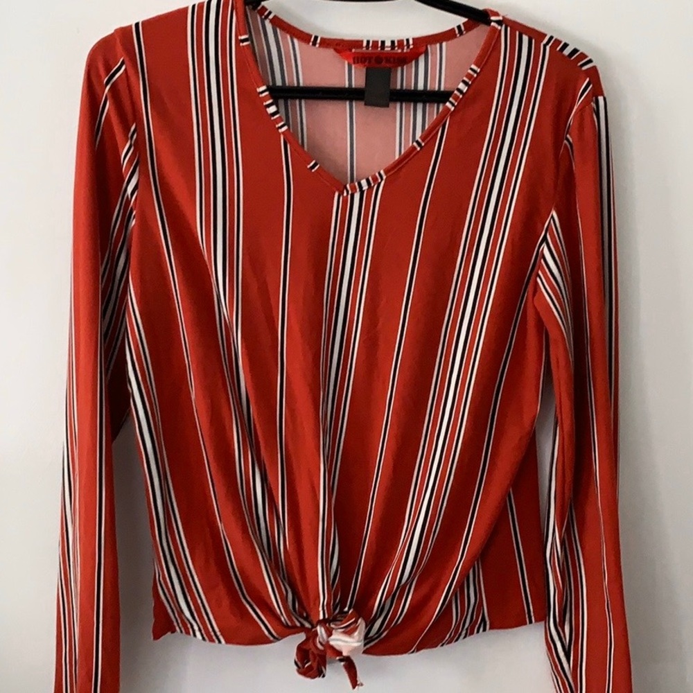 Blouses like red